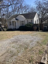 3717 Sentinel Dr in Nashville, TN - Building Photo