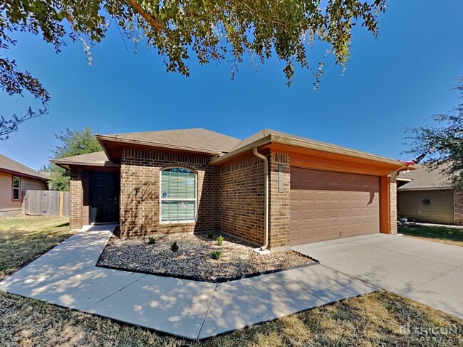 952 Oak Lynn Dr in Willis, TX - Building Photo - Building Photo