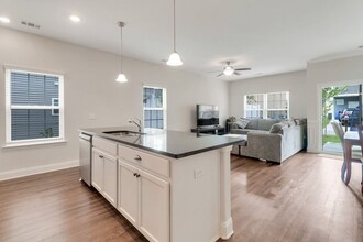 12 Mossy Oak Cove in Savannah, GA - Building Photo - Building Photo