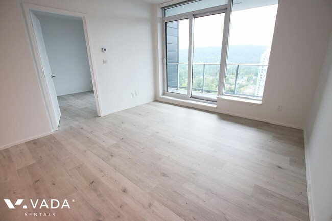 3809 Evergreen Pl in Burnaby, BC - Building Photo - Building Photo