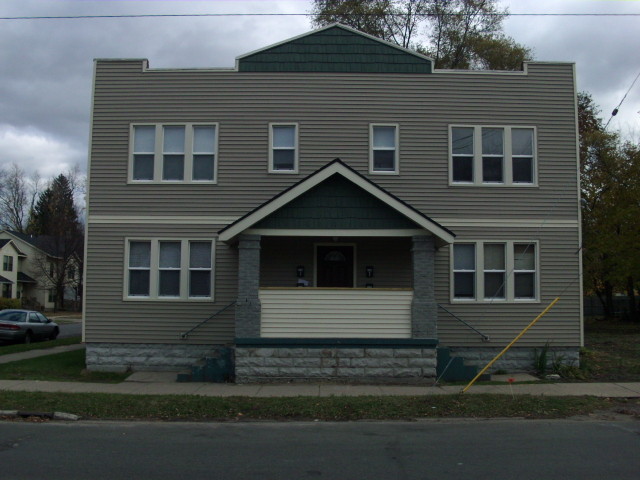 1400 Madison Ave SE in Grand Rapids, MI - Building Photo