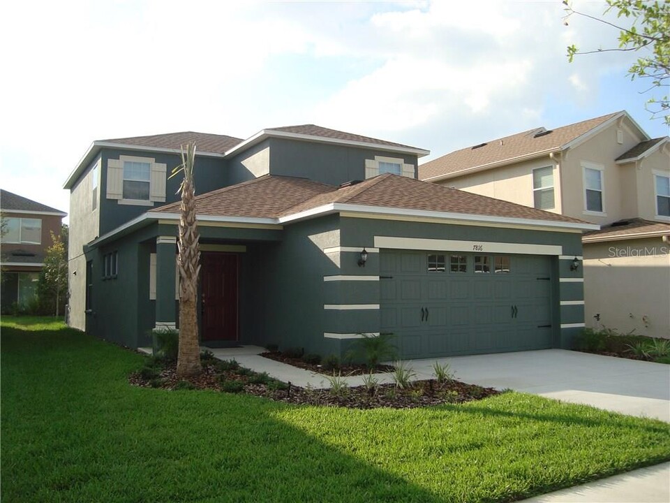 7816 Tuscany Woods Dr in Tampa, FL - Building Photo