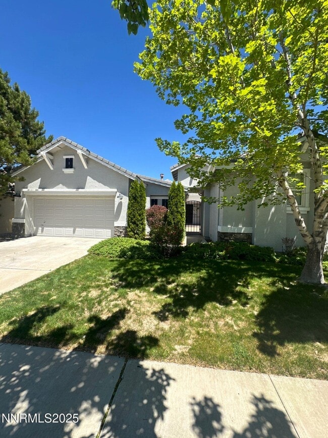 property at 3084 10 Mile Dr
