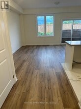 105 Pinot Cres in Hamilton, ON - Building Photo - Building Photo