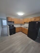 118 Fairlane Dr in Joliet, IL - Building Photo - Building Photo