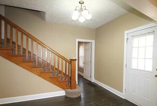 6547 Bedford Ave in Omaha, NE - Building Photo - Building Photo