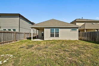 821 Fortrose Ter in Pflugerville, TX - Building Photo - Building Photo