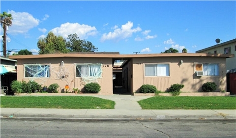 778 Karesh Ave in Pomona, CA - Building Photo