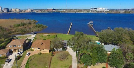 721 Old Hickory Rd in Jacksonville, FL - Building Photo - Building Photo