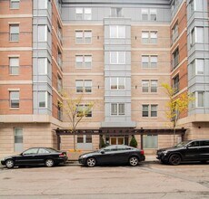 16 Miner St, Unit #401 in Boston, MA - Building Photo - Building Photo