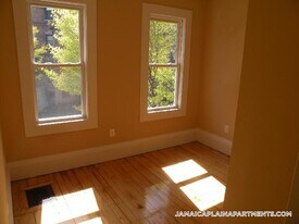 3147-3149-3149 Washington St, Unit 3 in Boston, MA - Building Photo