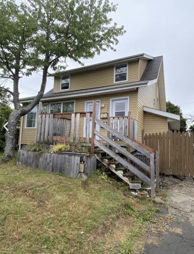 property at 381 Rue Beausejour