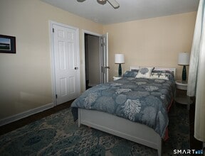 23 Quotonset Ln in Westbrook, CT - Building Photo - Building Photo