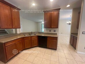1404 Main St in Valrico, FL - Building Photo - Building Photo