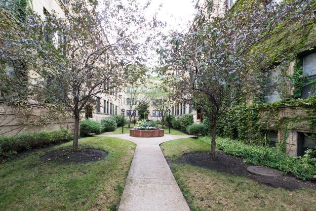 property at 3520 N Broadway