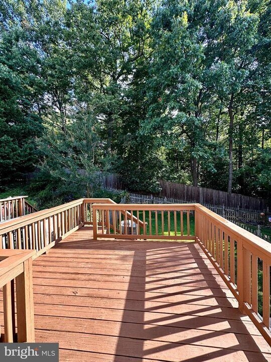 9540 Orbitan Ct in Parkville, MD - Building Photo