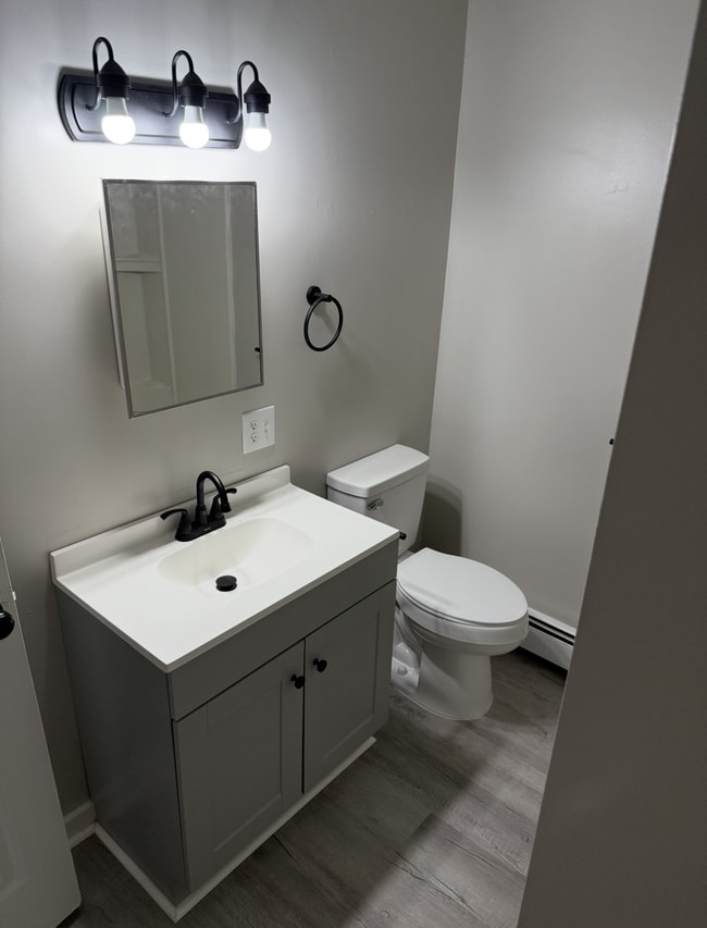 220 Logee St in Woonsocket, RI - Building Photo - Building Photo