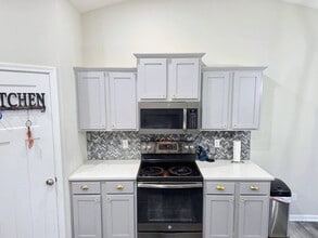 950 8th St in Waukee, IA - Building Photo - Building Photo