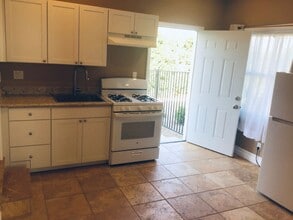 1191 Capri Dr in Simi Valley, CA - Building Photo - Building Photo
