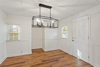 798 Bank St SE in Smyrna, GA - Building Photo - Building Photo