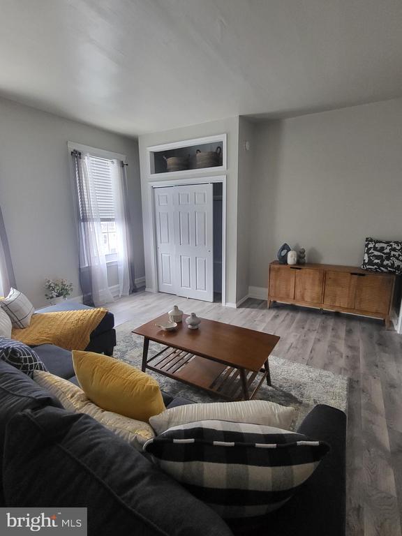 property at 5219 Cedar Ave