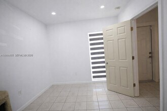 4306 SW 131st Ave in Miami, FL - Building Photo - Building Photo