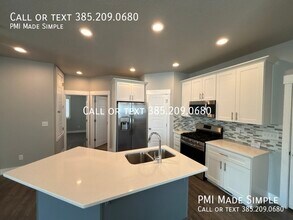 1881 Juniper Dr in Eagle Mountain, UT - Building Photo - Building Photo