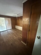 605 Greenmead Dr in Kinston, NC - Building Photo - Building Photo