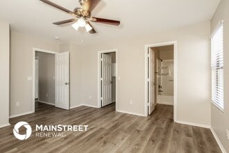 13350 W Canyon Creek Dr in Surprise, AZ - Foto de edificio - Building Photo