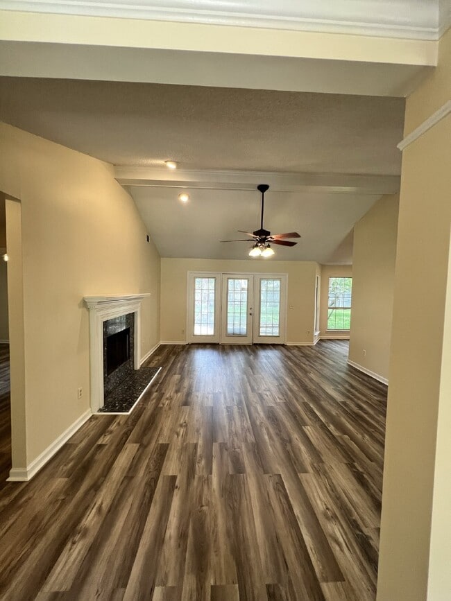 516 Wellington Way in Hinesville, GA - Building Photo - Building Photo