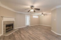 5895 Hampton Ct photo'