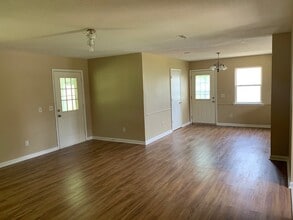 2705 Nottingham Way in Dothan, AL - Building Photo - Building Photo