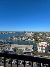 400 Island Way in Clearwater, FL - Building Photo - Building Photo
