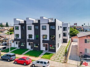 4830 Pickford St in Los Angeles, CA - Building Photo - Building Photo