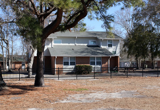 Vesta Village in Wilmington, NC - Building Photo - Building Photo