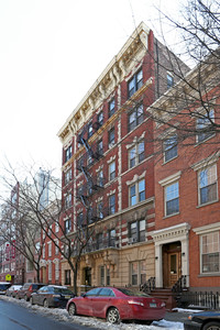 312-316 W 20th St in New York, NY - Foto de edificio - Building Photo