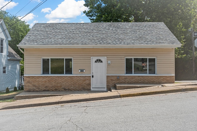800 N 4th St in St. Charles, MO - Building Photo - Building Photo