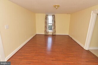 5366 Main St in Stephens City, VA - Building Photo - Building Photo