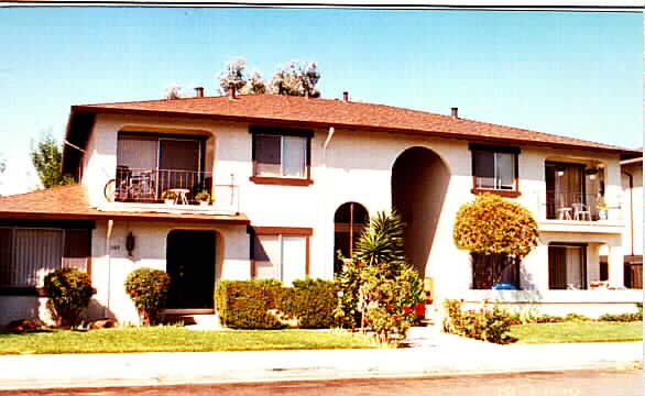 1105 Delna Manor Ln in San Jose, CA - Building Photo - Building Photo