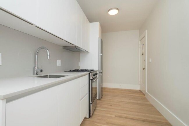 286 Chestnut Hill Ave in Boston, MA - Building Photo - Building Photo