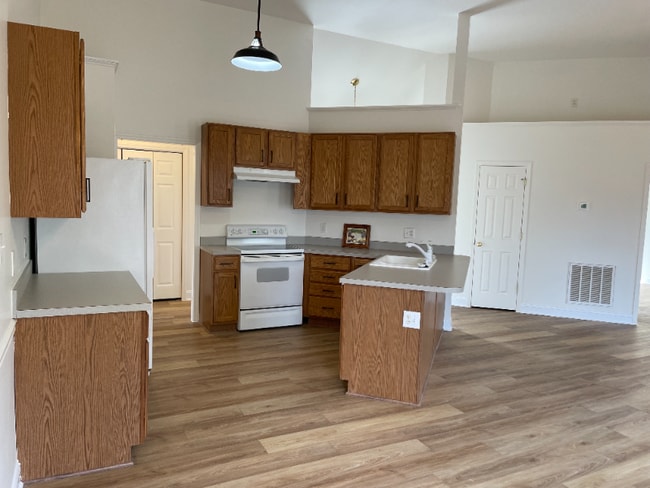 property at 1325 Sweetclover Dr