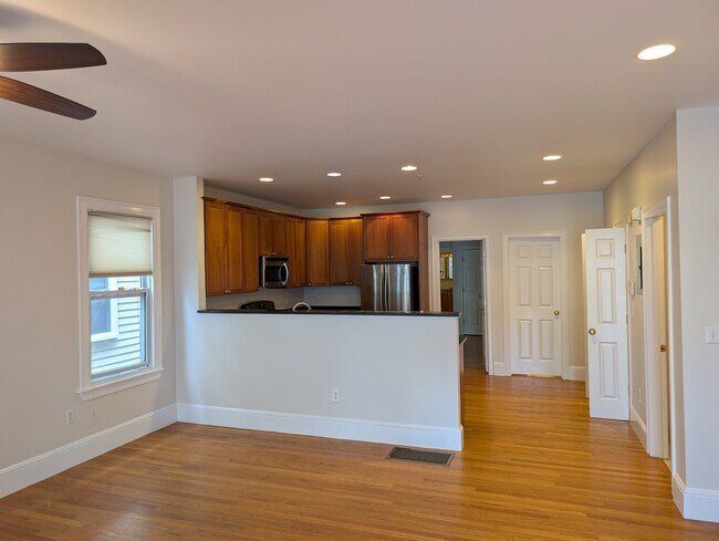 40 Prince St, Unit 40 in Cambridge, MA - Foto de edificio - Building Photo