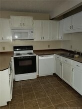 2355 Oak St in Lumberton, NC - Building Photo - Building Photo