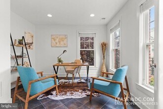 3051 Chancellor's Way NE in Washington, DC - Building Photo - Building Photo