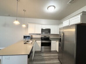 13049 S Cannavale Ln in Herriman, UT - Building Photo - Building Photo