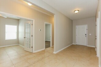 16192 Tisons Bluff Rd in Jacksonville, FL - Building Photo - Building Photo