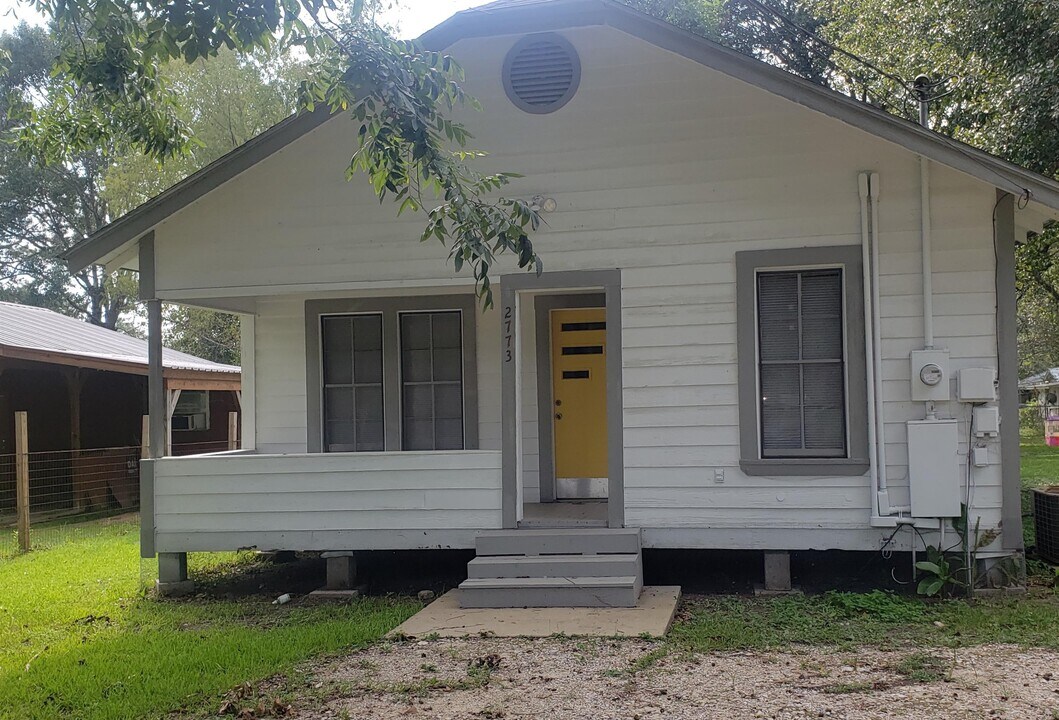 2773 Evergreen in Silsbee, TX - Building Photo