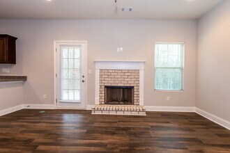 1157 Pebble Ridge Dr in Hampton, GA - Building Photo - Building Photo