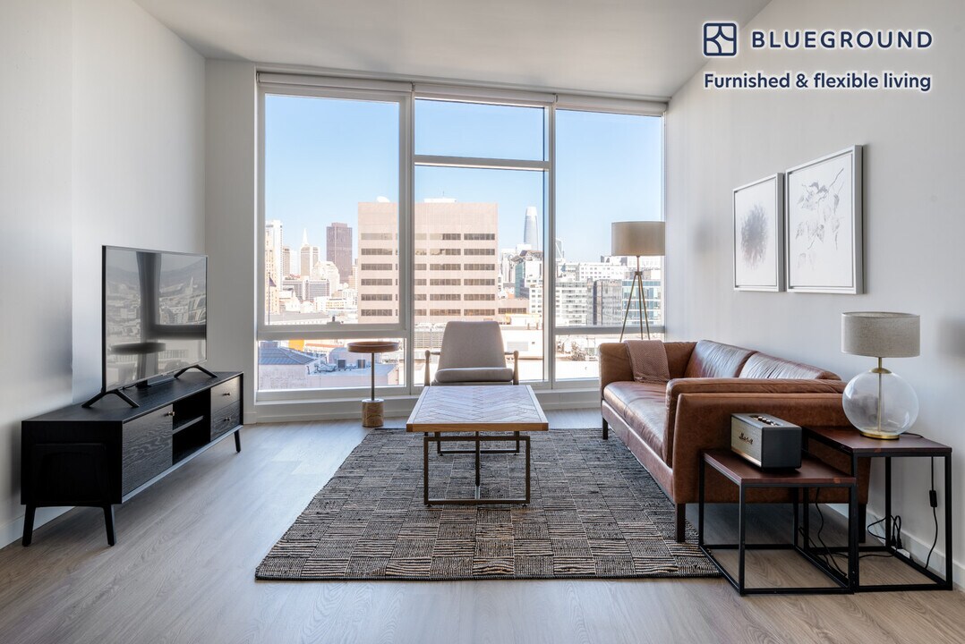 8 10th St in San Francisco, CA - Building Photo