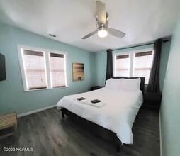 208 Woody Hewett Ave in Carolina Beach, NC - Building Photo - Building Photo